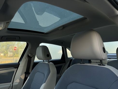 New 2025 Volkswagen Jetta SE image 19