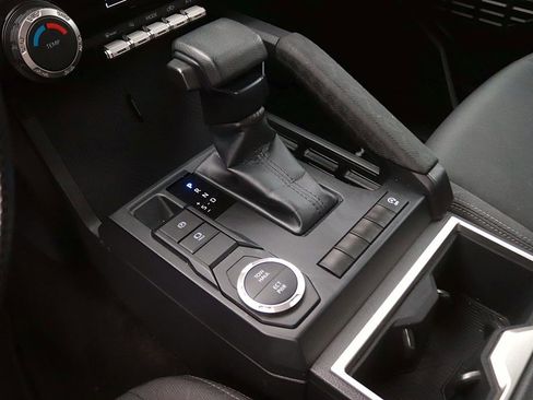 Used 2025 Toyota Tacoma SR5 RWD image 19
