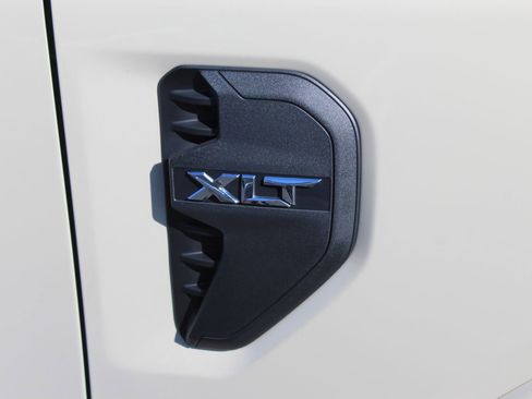 New 2025 Ford Ranger XLT w/ Equipment Group 301A High image 10