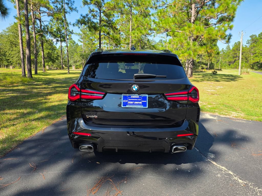 Used 2022 BMW X3 xDrive30i AWD/4WD image 4