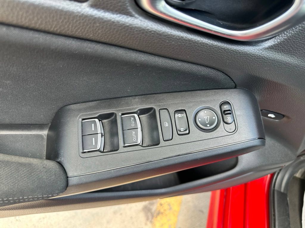 Used 2022 Honda Civic Sport image 10
