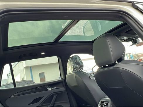 New 2026 Volkswagen Tiguan SE R-Line image 14