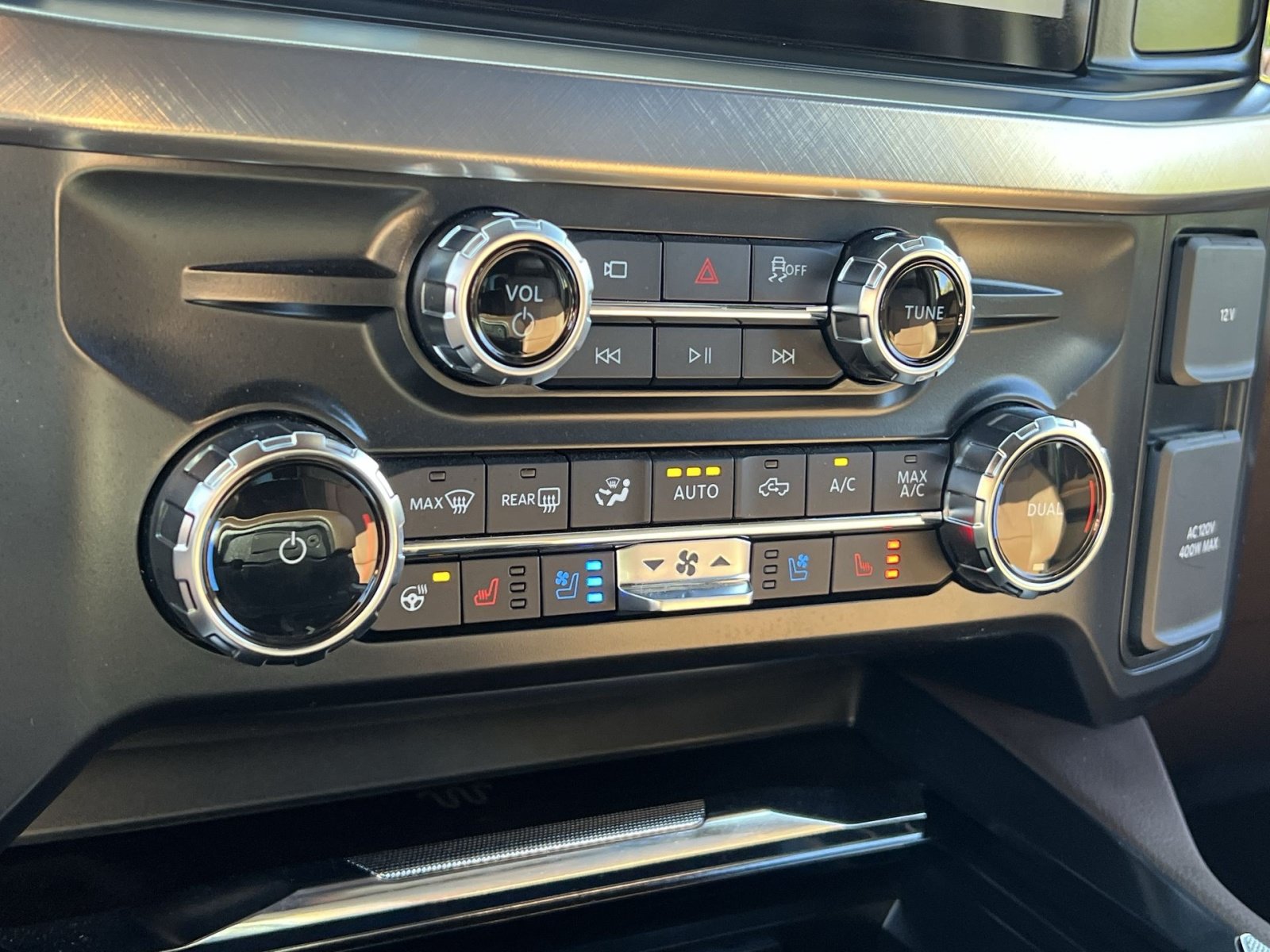 Used 2027 Ford F350 King Ranch AWD/4WD image 21