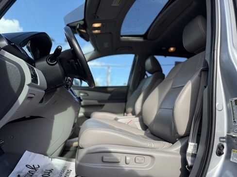 Used 2016 Honda Odyssey EX-L image 14