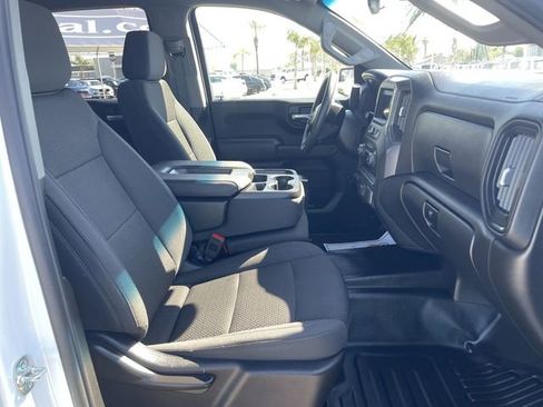 Used 2025 Chevrolet Silverado 1500 W/T w/ WT Value Package image 27