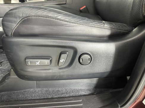 Used 2017 Lexus GX 460 Luxury image 29