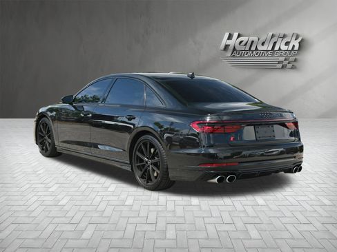 Used 2024 Audi S8 AWD/4WD image 7