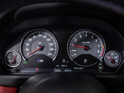 Used 2016 BMW M3 RWD image 23