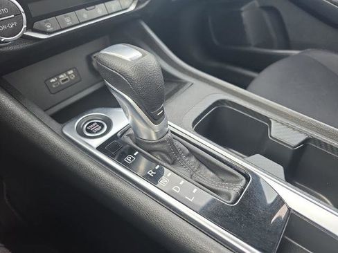 Used 2020 Nissan Sentra SV image 33