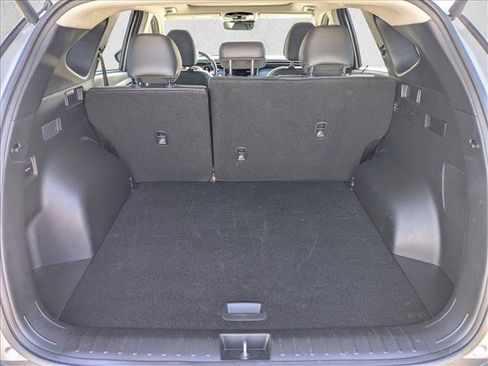 Used 2023 Hyundai Tucson Limited image 6