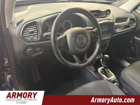 Used 2020 Jeep Renegade Altitude image 9