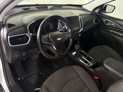Used 2024 Chevrolet Equinox LT image 17