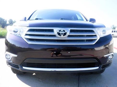 Used 2013 Toyota Highlander Limited image 15