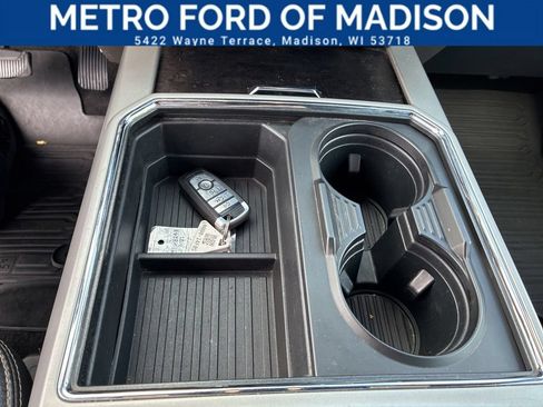 Used 2022 Ford F250 Lariat w/ Black Appearance Pkg AWD/4WD image 20