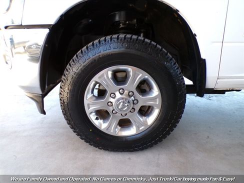 Used 2020 RAM 2500 Big Horn w/ Level 1 Equipment Group AWD/4WD image 55