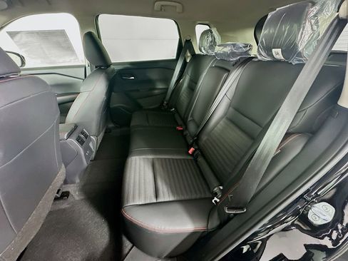 New 2026 Nissan Rogue SV AWD/4WD image 31