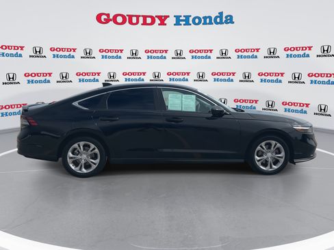 Used 2023 Honda Accord LX image 9