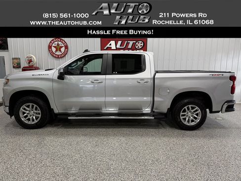 Used 2021 Chevrolet Silverado 1500 LT w/ Max Trailering Package AWD/4WD image 1