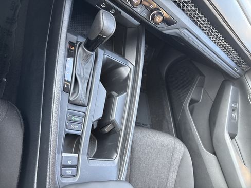 Used 2023 Honda Accord LX image 31