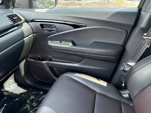 Certified 2023 Honda Ridgeline Black Edition image 23