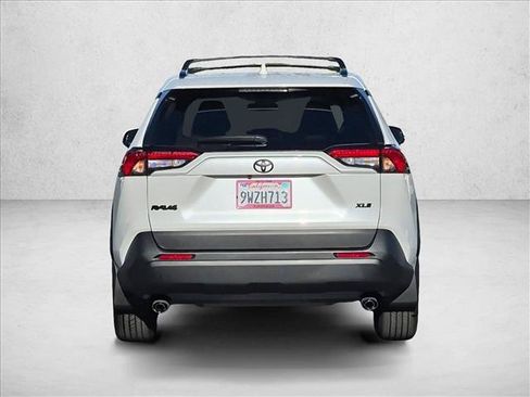 Used 2025 Toyota RAV4 XLE Premium w/ Weather Package FWD image 7