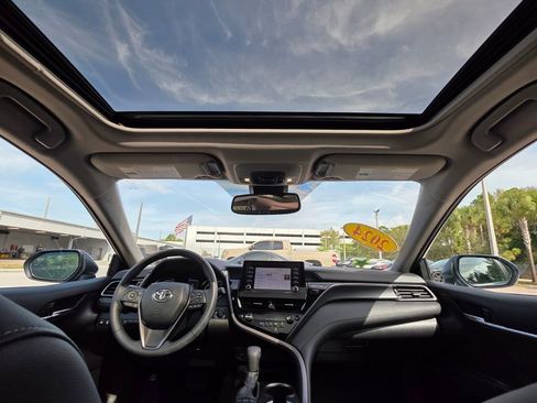 Certified 2024 Toyota Camry SE w/ Convenience Package image 4