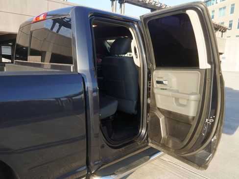 Used 2016 RAM 1500 Big Horn AWD/4WD image 35