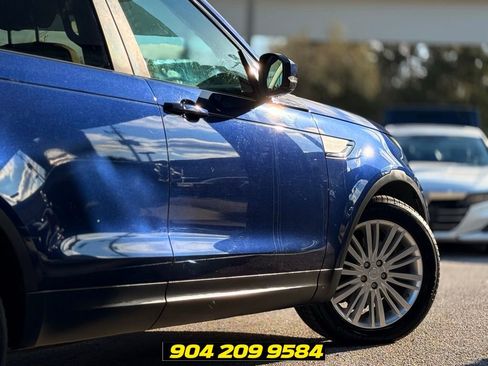 Used 2018 Land Rover Discovery HSE AWD/4WD image 7