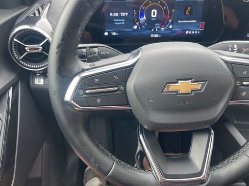 Used 2026 Chevrolet Equinox LT FWD image 15
