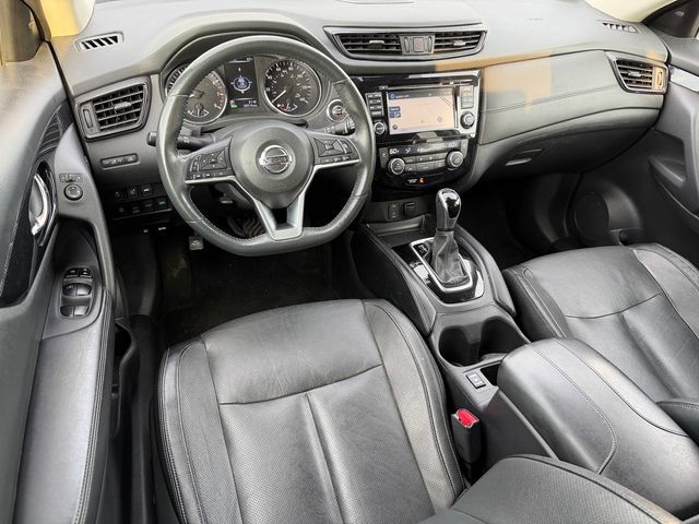 Used 2017 Nissan Rogue SL w/ SL Premium Package AWD/4WD image 34
