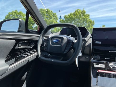 Used 2024 Subaru Solterra w/ Touring Package image 19