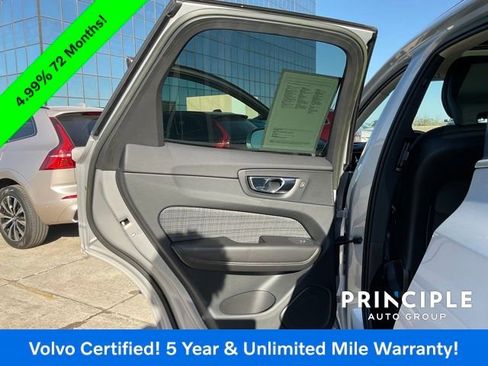 Certified 2023 Volvo XC60 B5 Core image 27