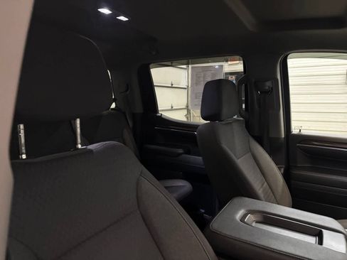 Used 2022 Chevrolet Silverado 1500 RST w/ Z71 Off-Road Package AWD/4WD image 26