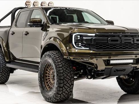 Used 2025 Ford Ranger Raptor image 4