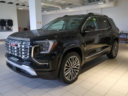 New 2027 GMC Terrain Denali w/ LPO, Floor Liner Package AWD/4WD image 30
