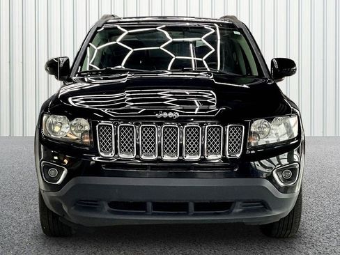 Used 2015 Jeep Compass High Altitude FWD image 2