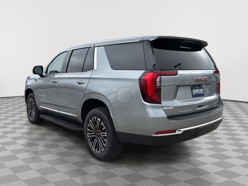 Used 2025 GMC Yukon Elevation w/ LPO, Floor Liner Package image 3