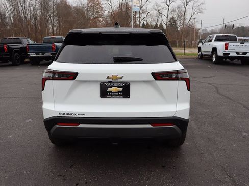 New 2026 Chevrolet Equinox LT image 26