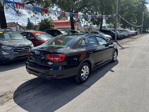 Used 2015 Volkswagen Jetta S FWD image 8