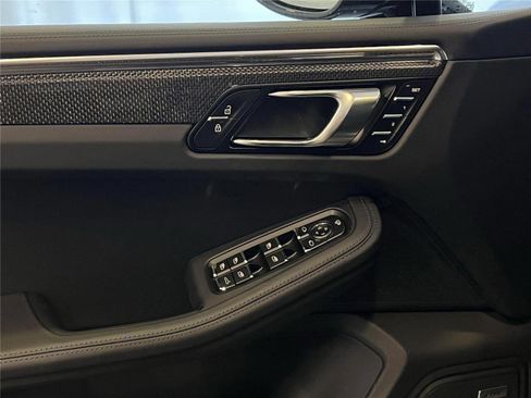 Used 2026 Porsche Macan GTS image 14