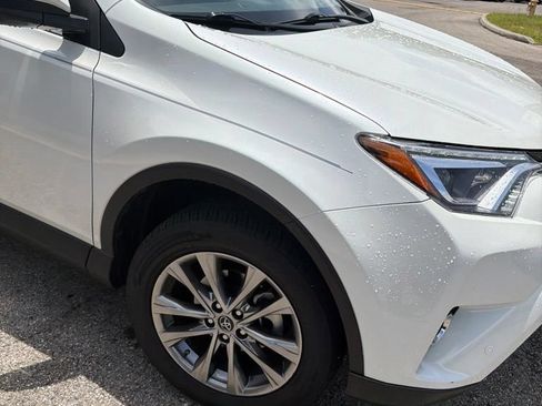 Used 2017 Toyota RAV4 Limited FWD image 3