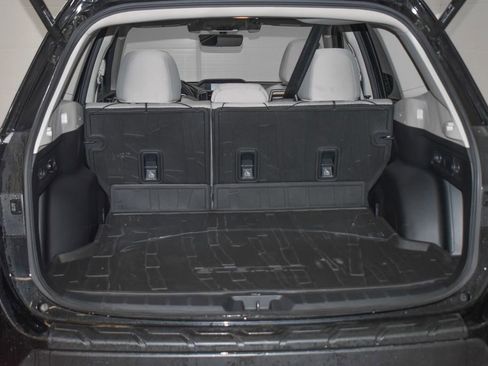 Used 2021 Subaru Forester Premium image 25