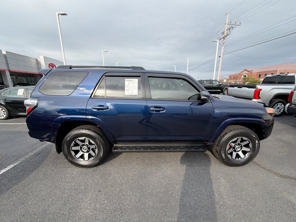 Used 2019 Toyota 4Runner TRD Off-Road Premium AWD/4WD image 9