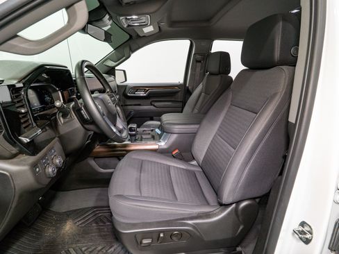 Used 2024 Chevrolet Silverado 1500 RST image 15