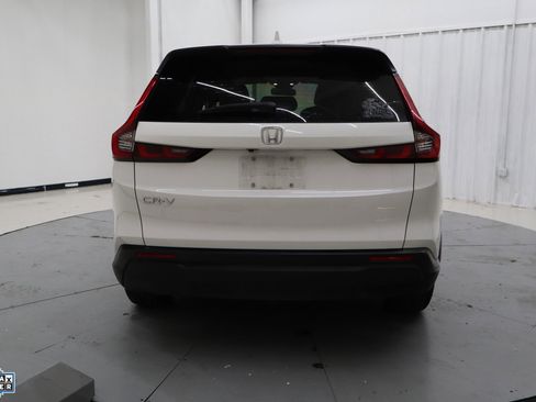 Used 2024 Honda CR-V LX image 6
