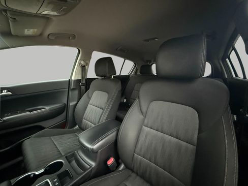 Used 2021 Kia Sportage LX image 38