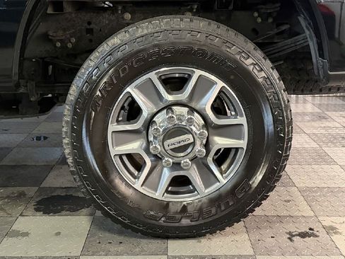 Used 2023 Ford F350 Lariat w/ Lariat Ultimate Package image 39