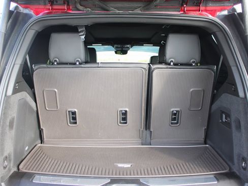 Used 2023 Cadillac Escalade Premium Luxury w/ Performance Package image 41