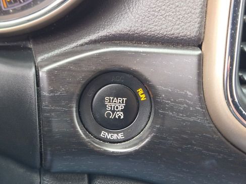Used 2014 Jeep Grand Cherokee Altitude AWD/4WD image 36