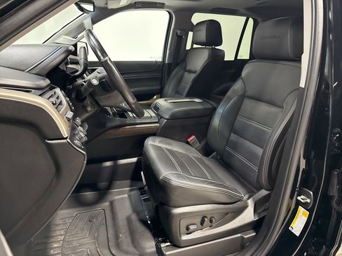Used 2019 GMC Yukon Denali w/ Denali Ultimate Package image 33